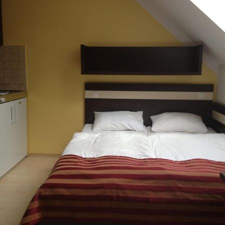Apartman Nellinka Bešeňová エクステリア 写真